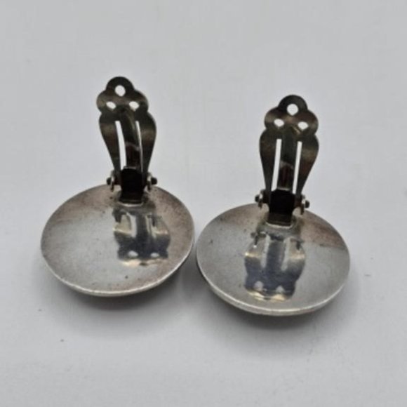 JW2 NECKLACE & EARRINGS Stainless Steel Necklace Silver Earrings Clip on Earring - Picture 9 of 11